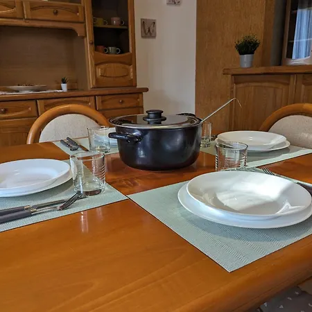 House 2 アパート *